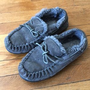 Llbean sheepskin shearling lined slippers